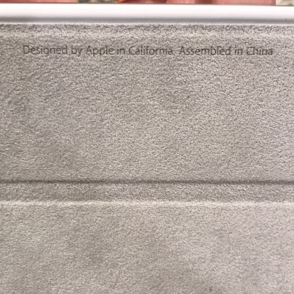 iPad 2 Smart Cover Light Grey Case Tablet Apple - Picture 6 of 8